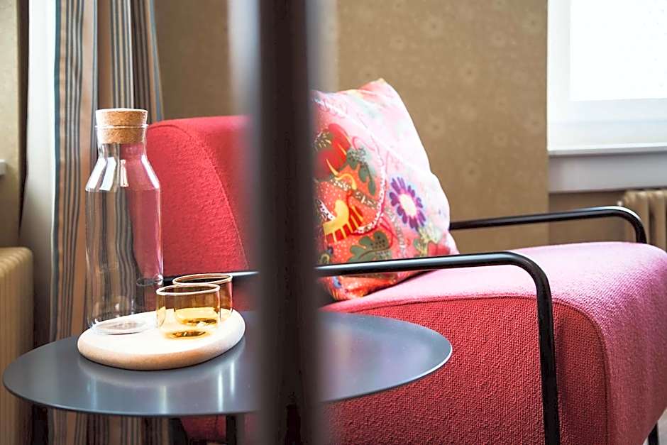 Alma Hotel - Boutique hideaway by the lake with rooftop and ladies-only wellness
