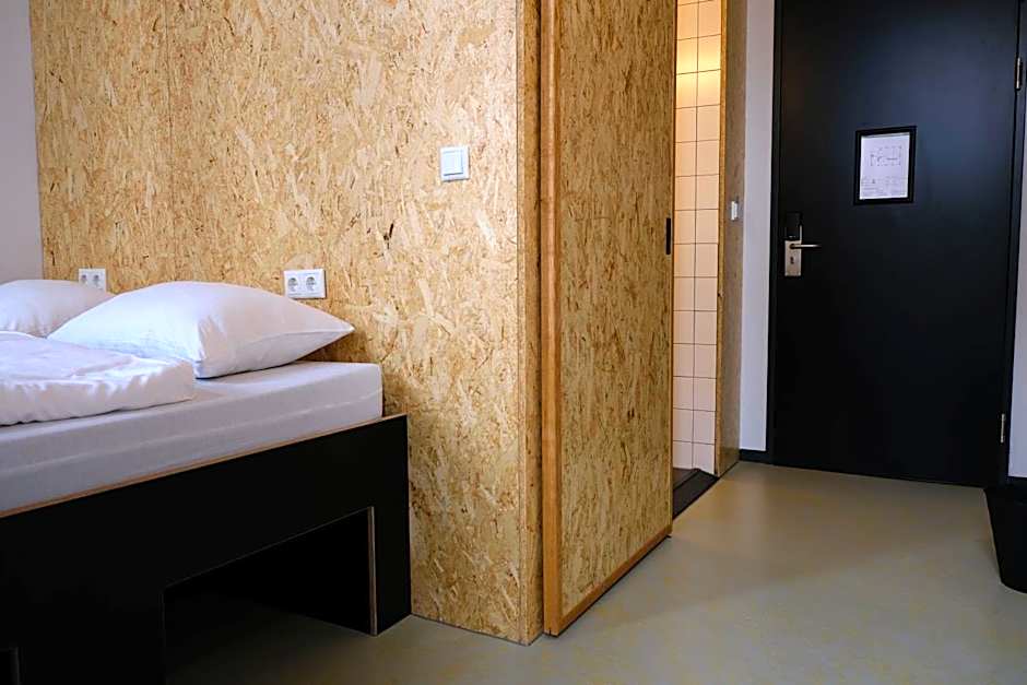 Hostel & Bar De Basis