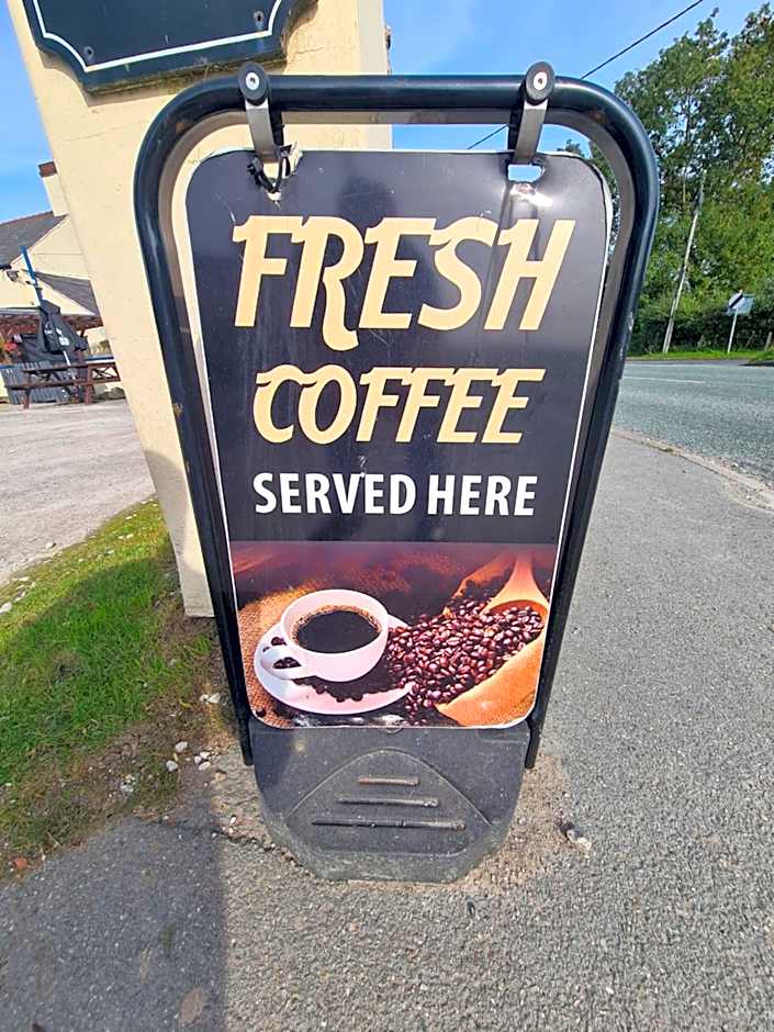 Blue bells Small but quirky & Cozy Shepherd's Hut