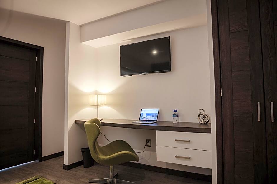 Hotel Platino Expo
