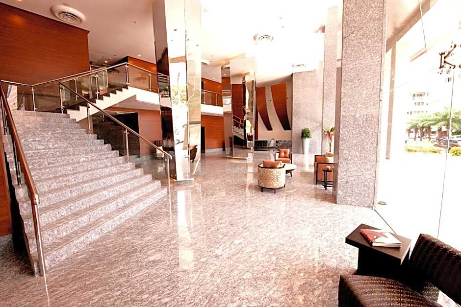 Torres de Alba Hotel & Suites