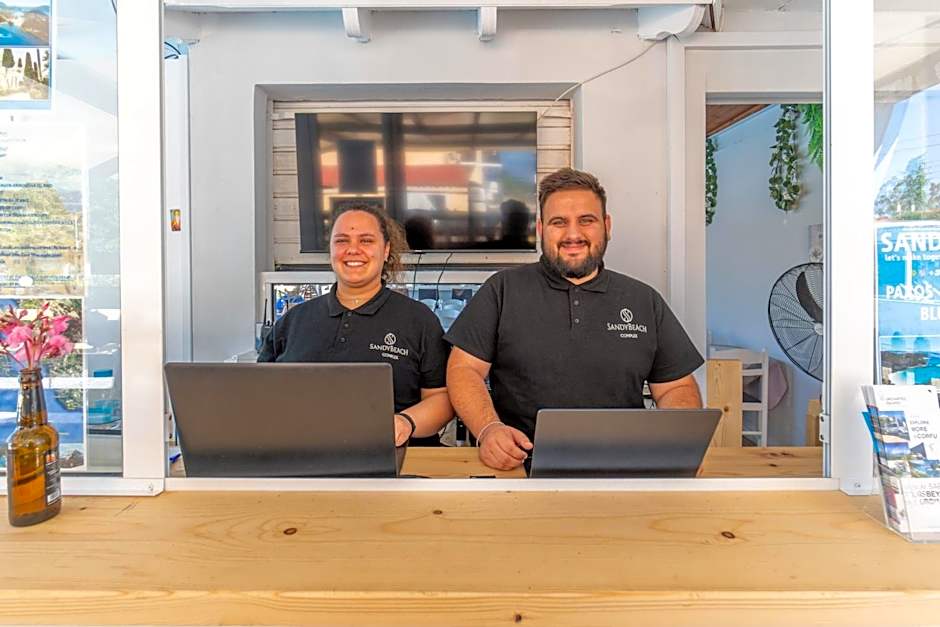 Sandy Beach Complex - Poolside Studios & Seaside Apartments