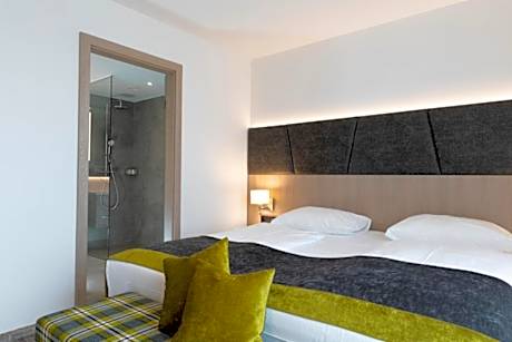 Superior Double Room with Street View