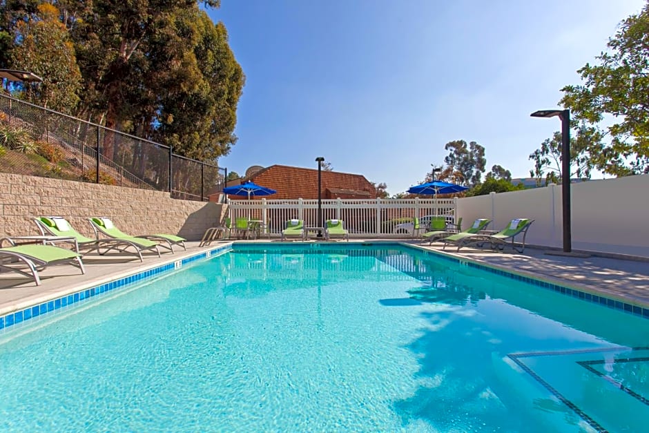 Holiday Inn Express Mira Mesa San Diego, an IHG Hotel