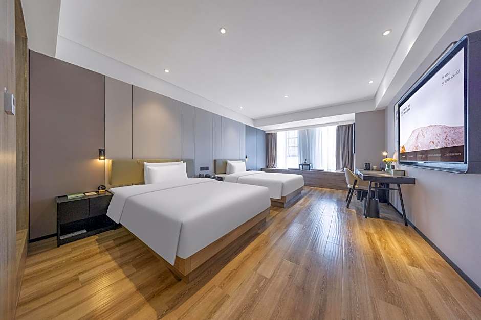 Atour Hotel Kunming Dian Lake