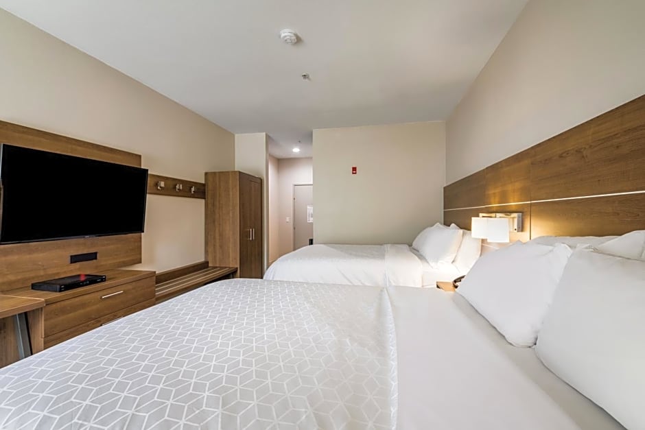 Holiday Inn Express Hotel & Suites Columbus By IHG