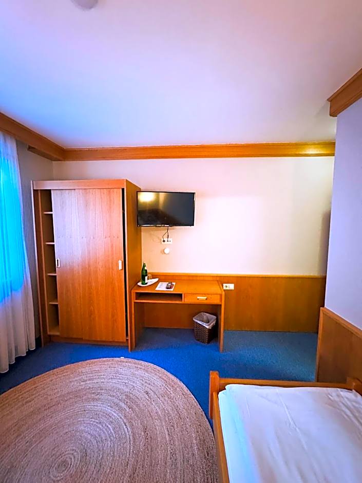 Hotel Gülser Weinstube