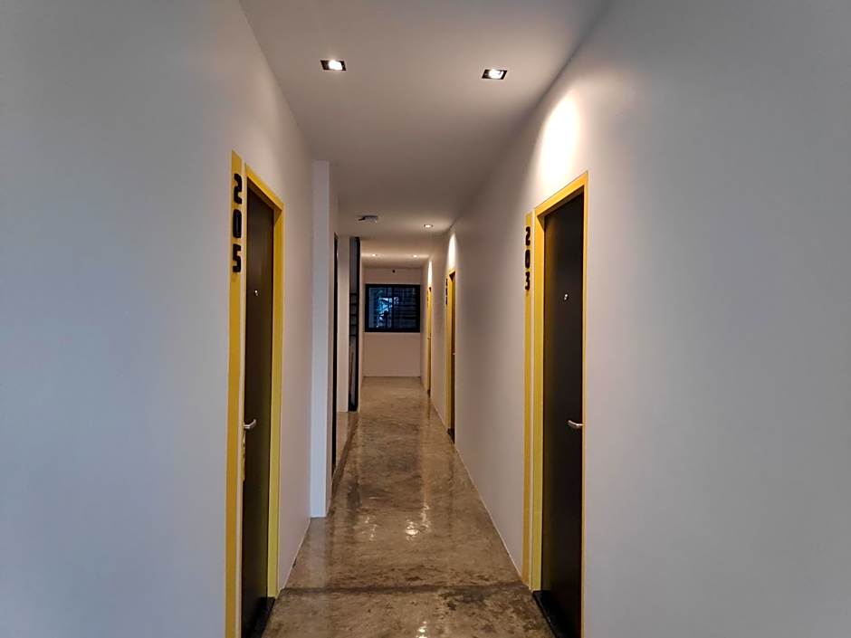 Ratch66 Huai Khwang MRT