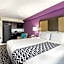 La Quinta Inn by Wyndham West Long Branch/NJ Shore Area