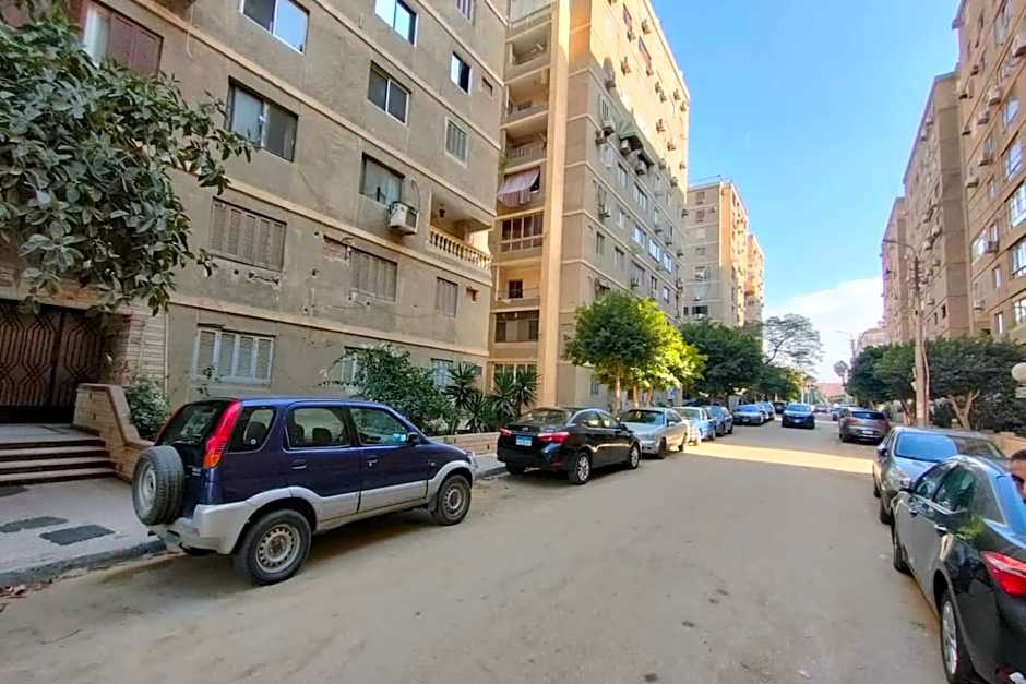 The 2 BDR Emerald Condo 5 min to CAI Airport