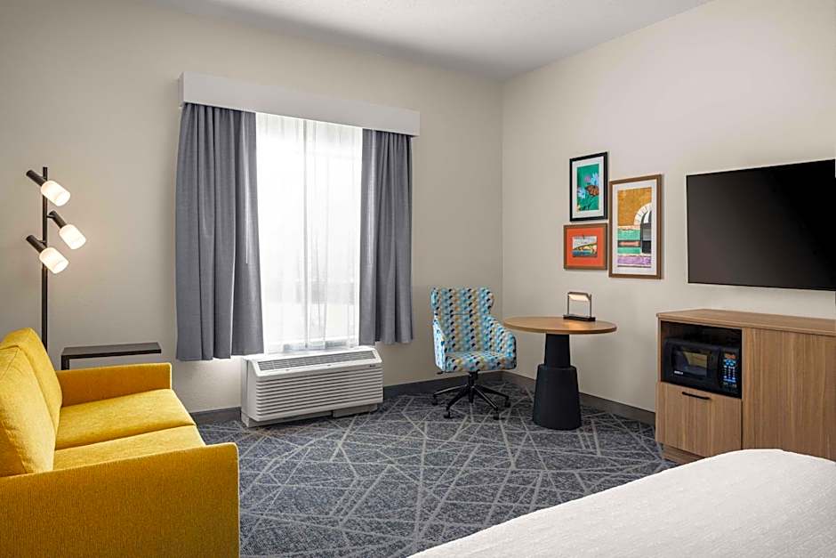 Hampton Inn By Hilton & Suites Moline-Quad City International Airport, Il