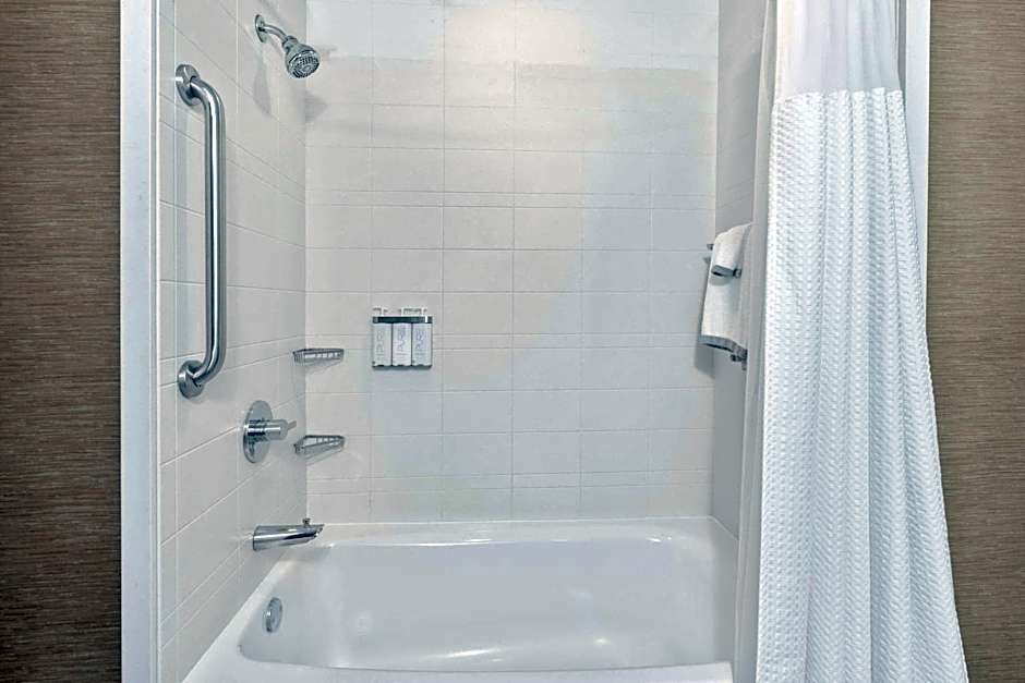 Cambria Hotel Plano Frisco