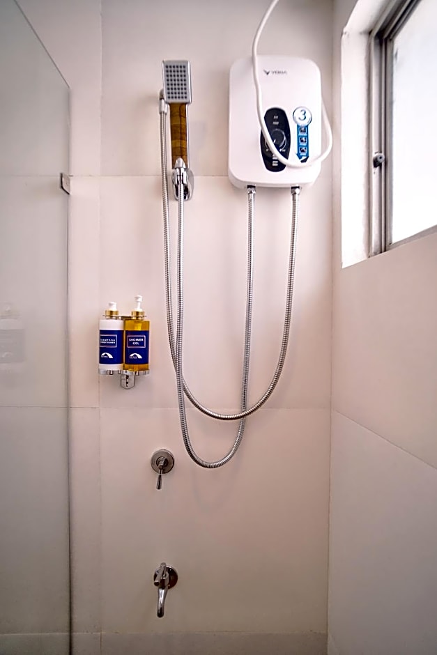 Bridge Hotel Express