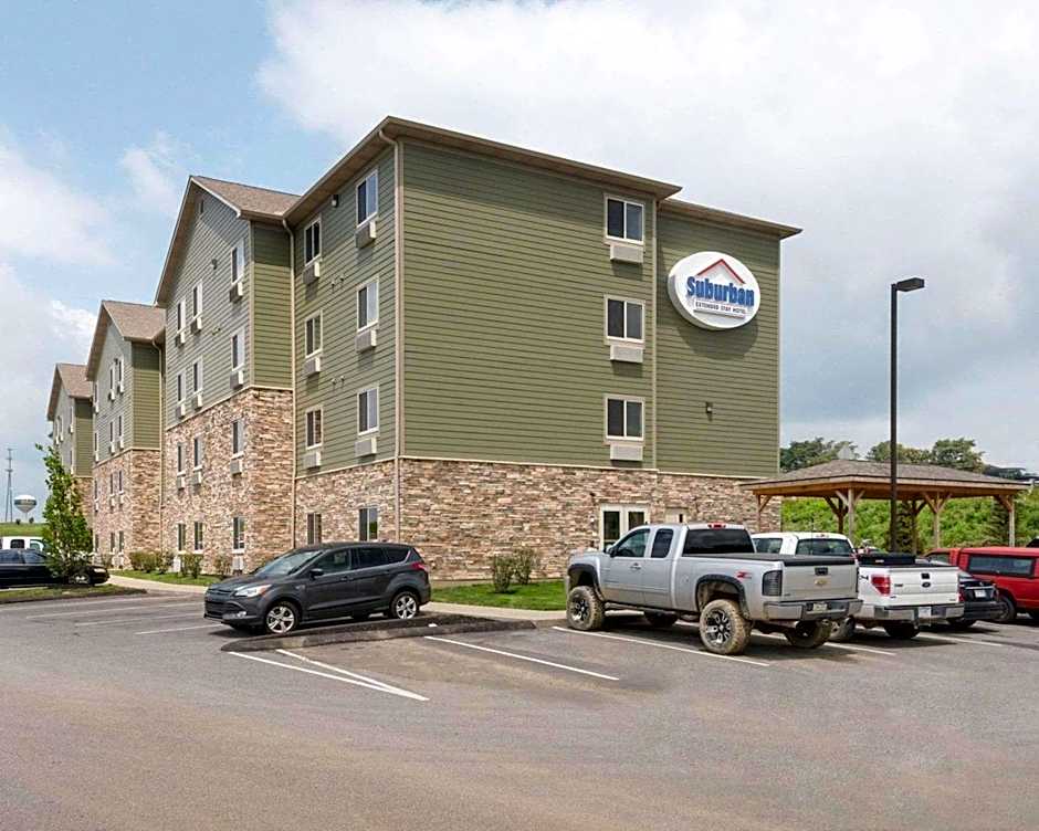 Suburban Studios Triadelphia - Wheeling at The Highlands