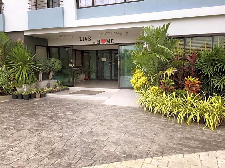 Live at Home Sukhumvit 105