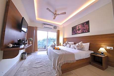 Perfect stayz Premium Forest Valley Near Waterfall