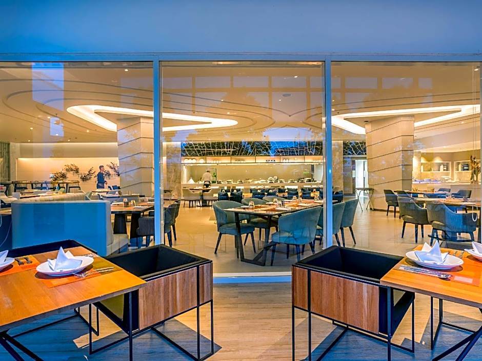 Novotel Phuket Phokeethra