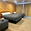 Quays Motel San Remo
