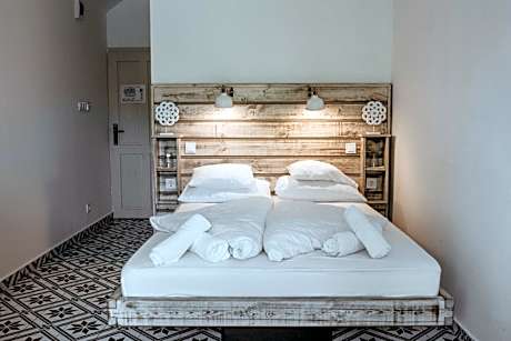 Quadruple Room with Balcony