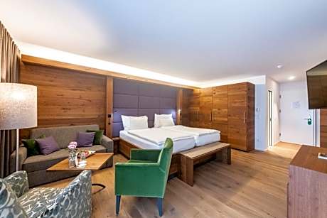 Superior Double Room with Balcony