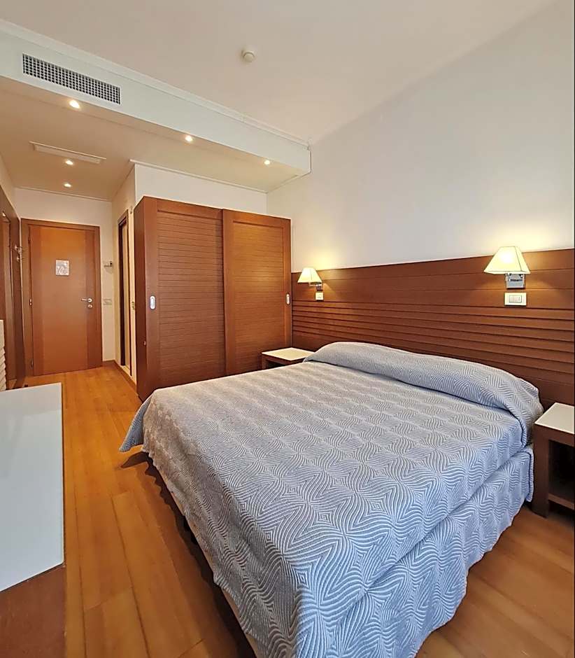 Club Hotel - Fronte Mare con Depandance adiacente