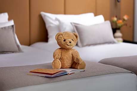 Family Quadruple Room (3 Adults + 1 Child)