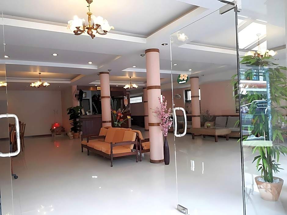 Nathon Residence