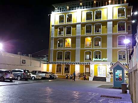 Garden Hill Hotel