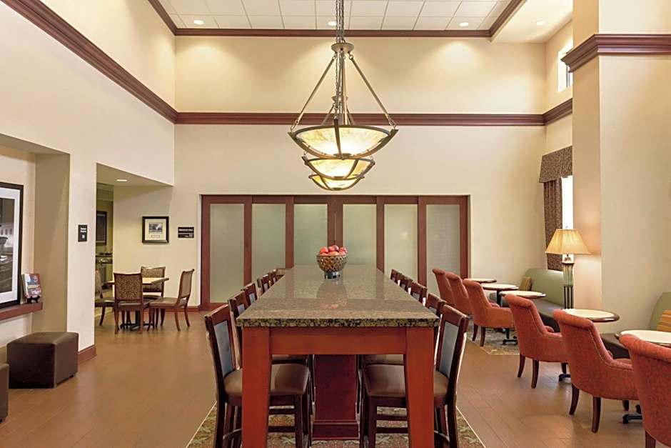 Hampton Inn By Hilton & Suites Prattville