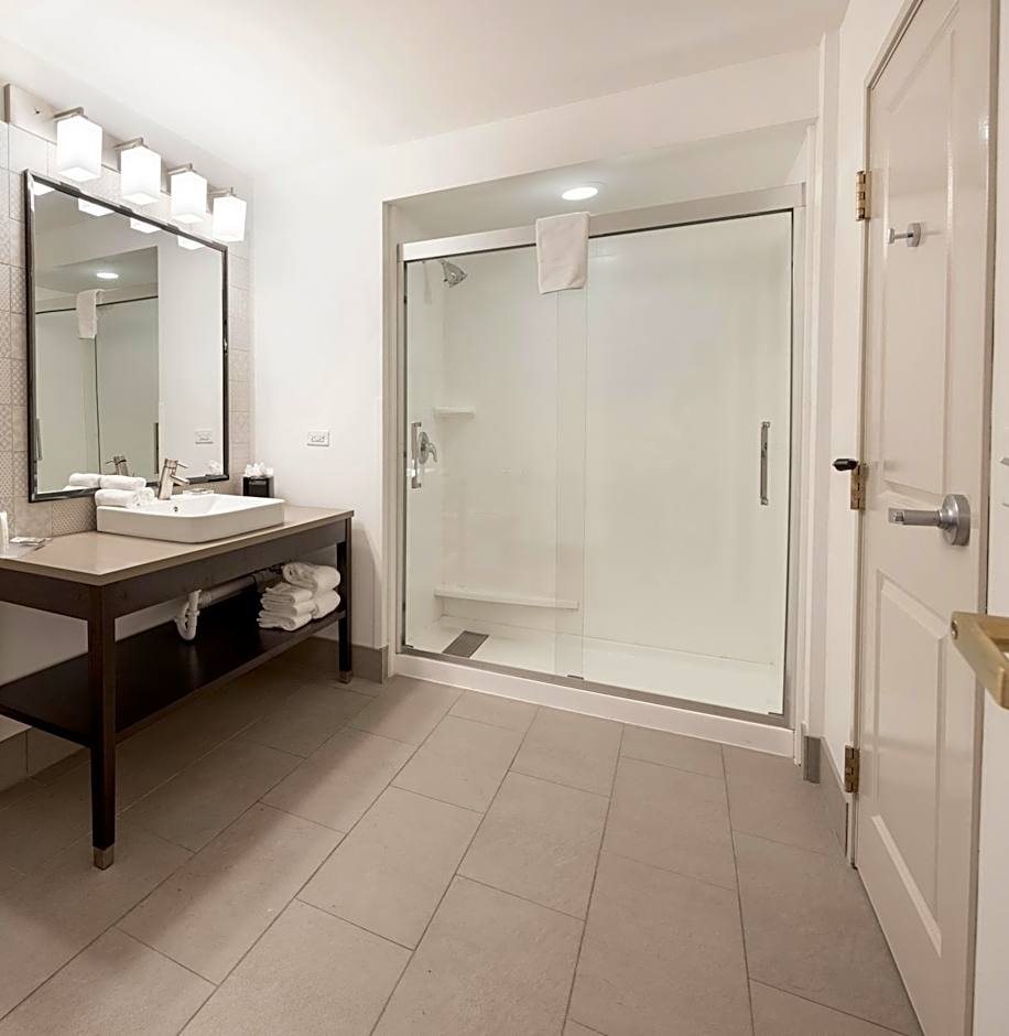 Country Inn & Suites by Radisson, Tinley Park, IL