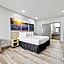 Days Inn by Wyndham Kenedy