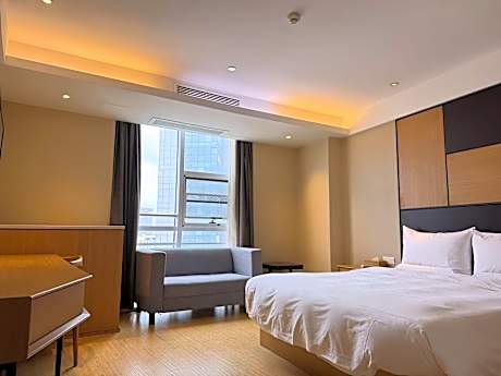 Huazhu - Superior BedRoom