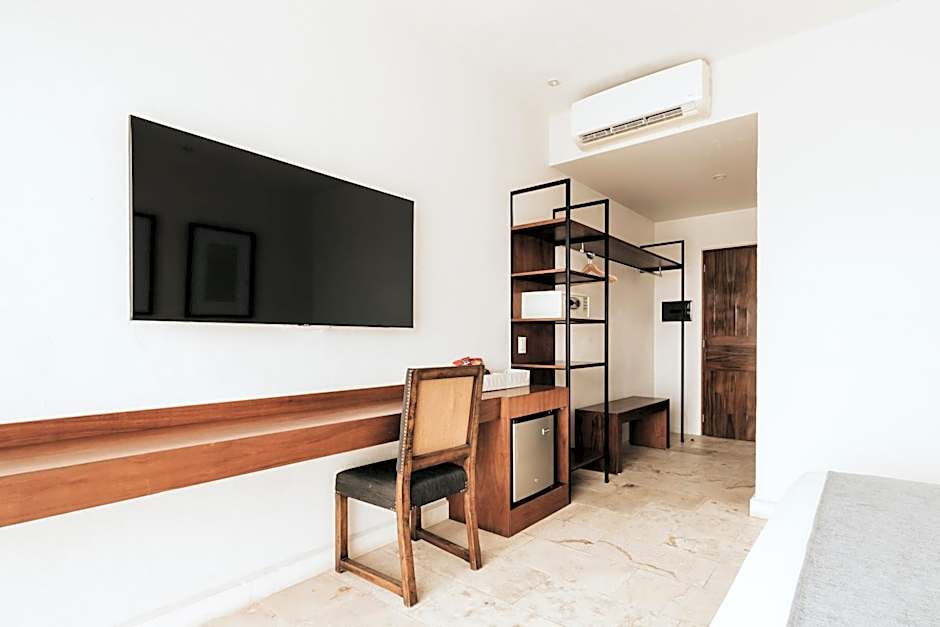 The Strabon Tulum