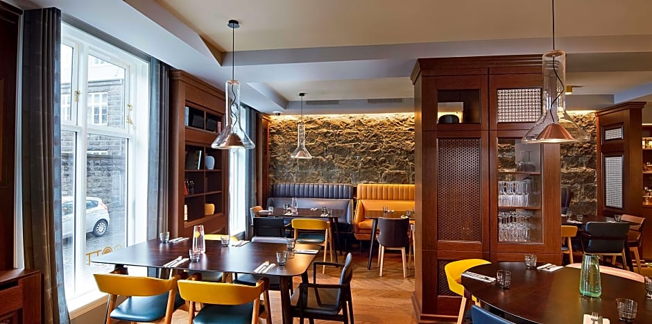 Reykjavik Konsulat Hotel Curio Collection by Hilto