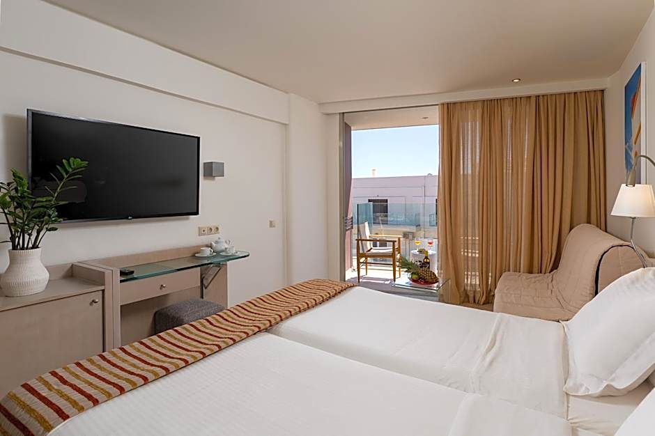 Kriti Beach Hotel