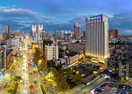 Holiday Inn Express KUNMING WEST By IHG