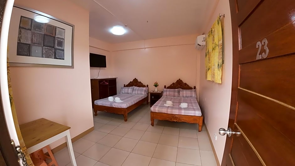 Queenslander Hotel and Restaurant