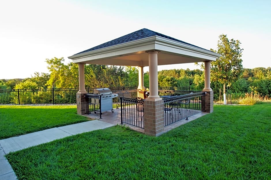 Candlewood Suites Lincoln, an IHG Hotel