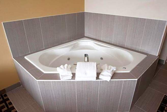 Western Star Inn and Suites Carlyle