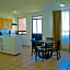 Sunrock Hotel & Suites