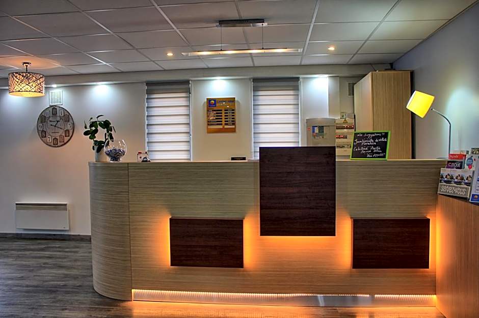 Contact Hotel Restaurant La Chaumière entre Orgeval et Flins A13 sortie 8