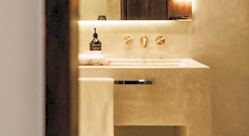 Harding Boutique Hotel