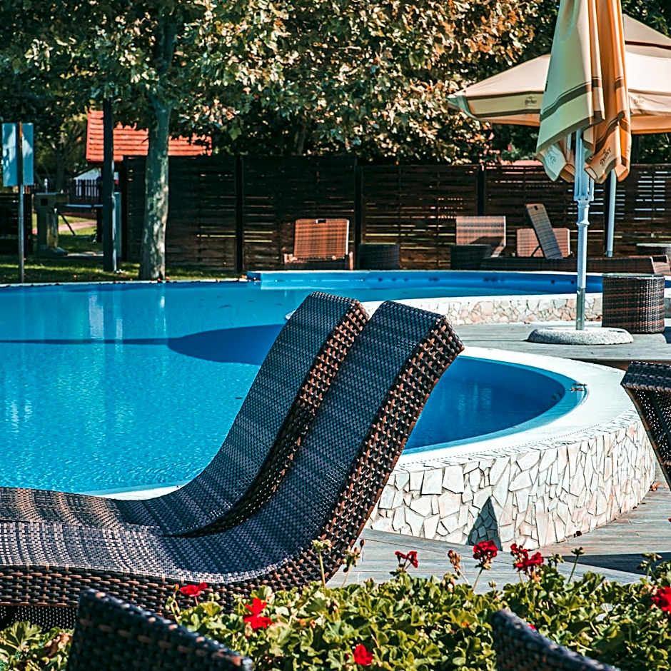 Erdőspuszta Club Hotel Fenyves