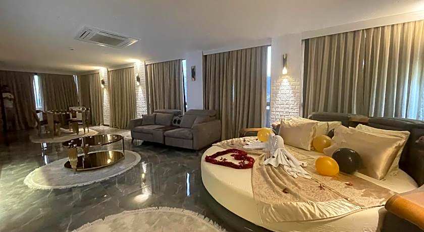 LE LUXE suites hotel SPA