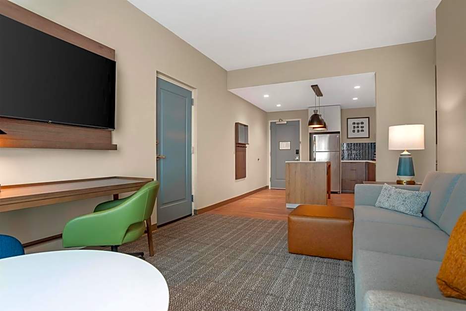 Drury Inn & Suites Destin Miramar Beach
