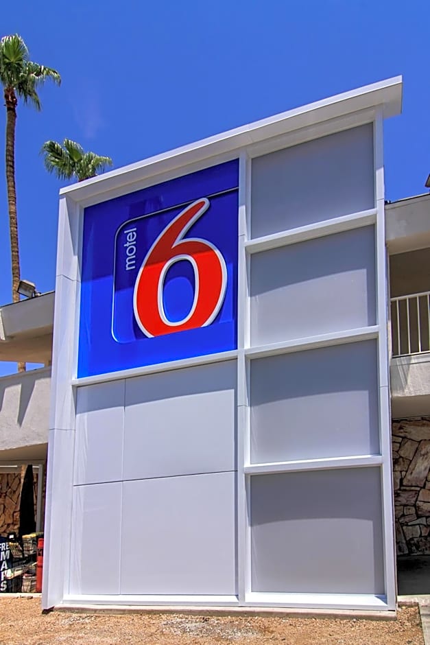 Motel 6 Old town Scottsdale Fashion Square