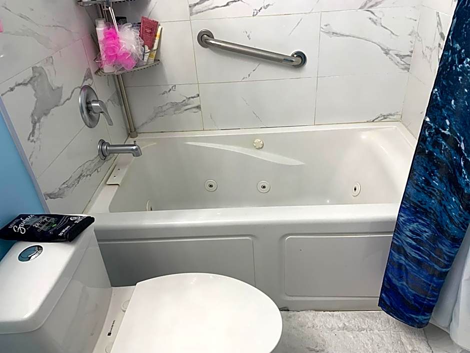 2 Bedrooms Condo in a excellent location