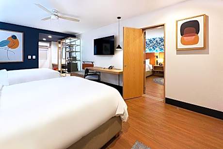 Queen Room with Pool View