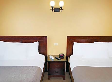 Standard Queen Room with Two Queen Beds