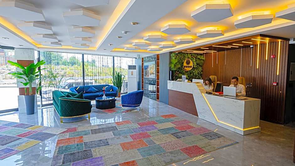 Luxury Airport Hotel By Zazzoni-İstanbul Airport